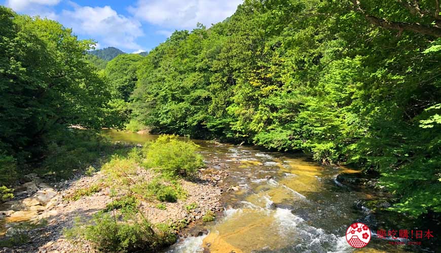 青森下北半島景點藥研溪流